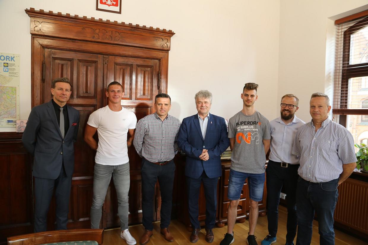 Lęborskie Stowarzyszenie Sympatyków Sportu u Burmistrza