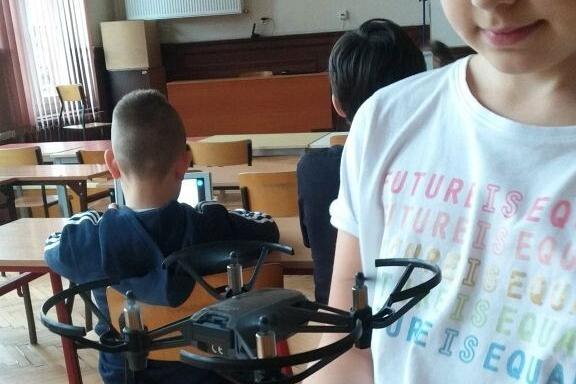 Uczniowie „Trójki” pilotowali drony