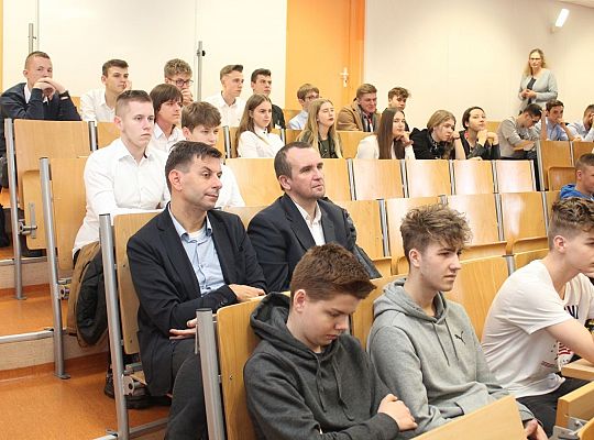 Wykład prof. Góralczyka o roli inżynierów w 34065