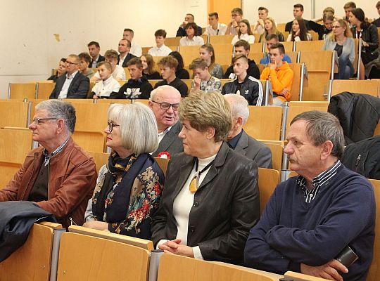 Wykład prof. Góralczyka o roli inżynierów w 34075