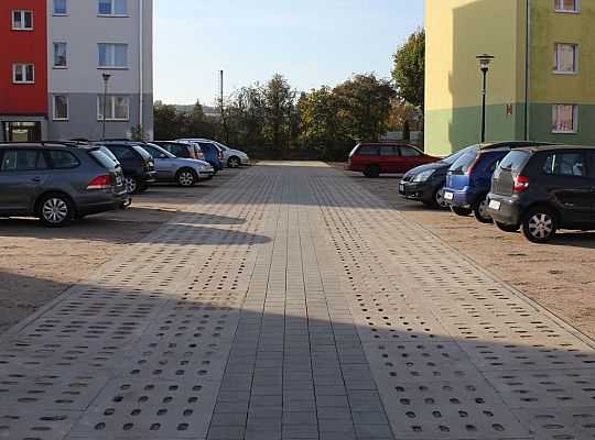 Nowy parking na 54 pojazdy przy Wojska Polskiego 34250