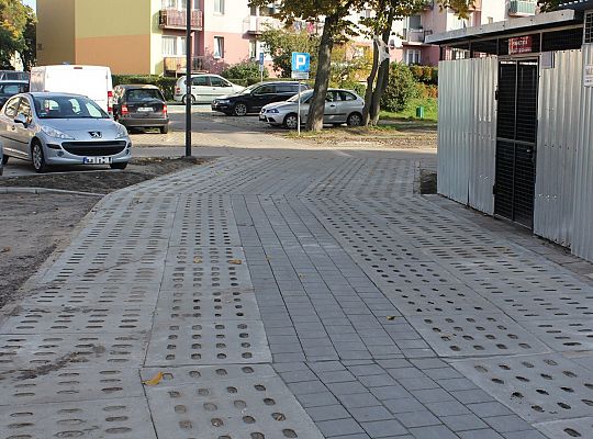 Nowy parking na 54 pojazdy przy Wojska Polskiego 34246