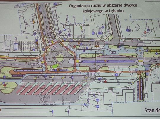 Zmiana organizacji ruchu przed dworcem PKP 34385