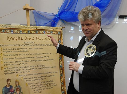 Wychowankowie Przedszkola Nr 6 świętują 34442