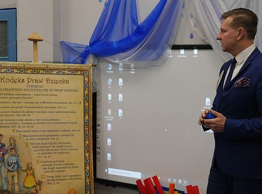 Wychowankowie Przedszkola Nr 6 świętują 34443