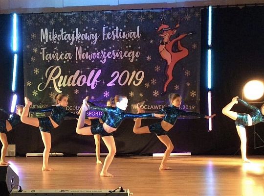 Jesienna scena we Włocławku należy do tancerek 34502