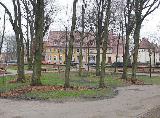 „Mini Park” nad rzeką Łebą zmienił oblicze 34701