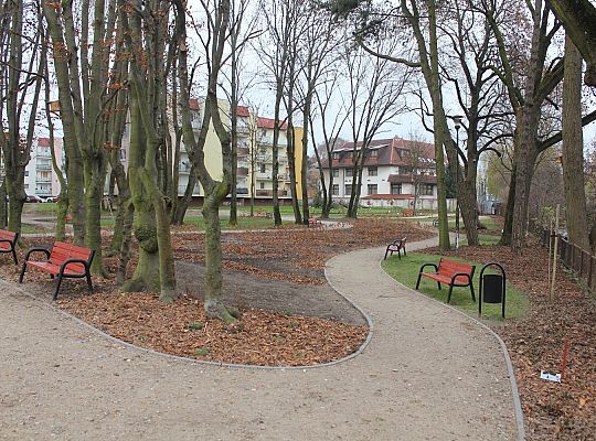 „Mini Park” nad rzeką Łebą zmienił oblicze 34709