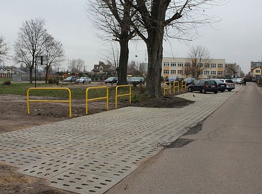 Nowe miejsca parkingowe przy Przedszkolu nr 9 34713