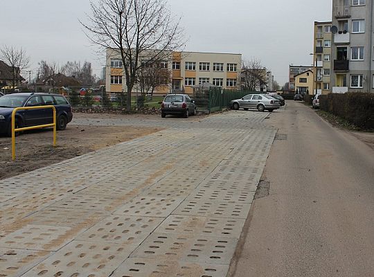 Nowe miejsca parkingowe przy Przedszkolu nr 9 34714
