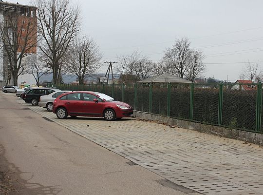Nowe miejsca parkingowe przy Przedszkolu nr 9 34718