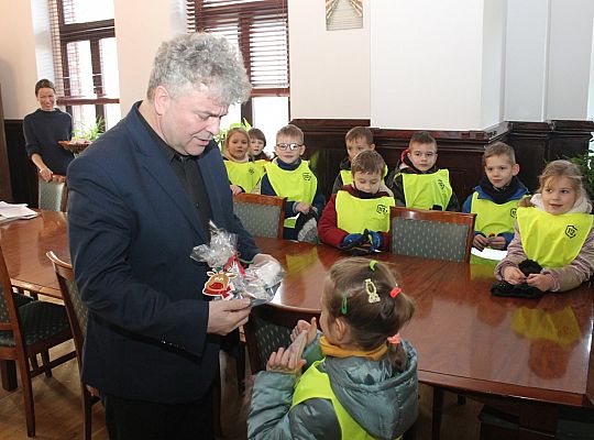 Świąteczna wizyta przedszkolaków z „Jedynki” 34881
