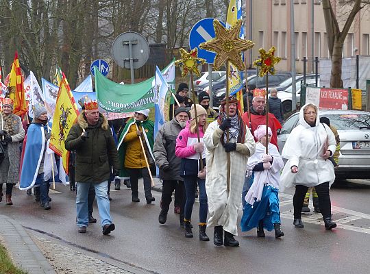 Orszak Trzech Króli dotarł do Lęborka 35022
