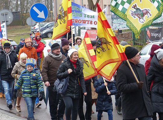 Orszak Trzech Króli dotarł do Lęborka 35026