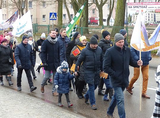 Orszak Trzech Króli dotarł do Lęborka 35029