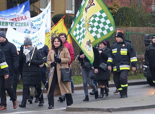 Orszak Trzech Króli dotarł do Lęborka 35055