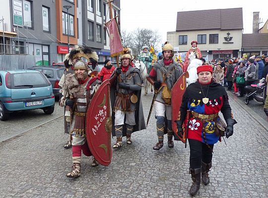 Orszak Trzech Króli dotarł do Lęborka 35058