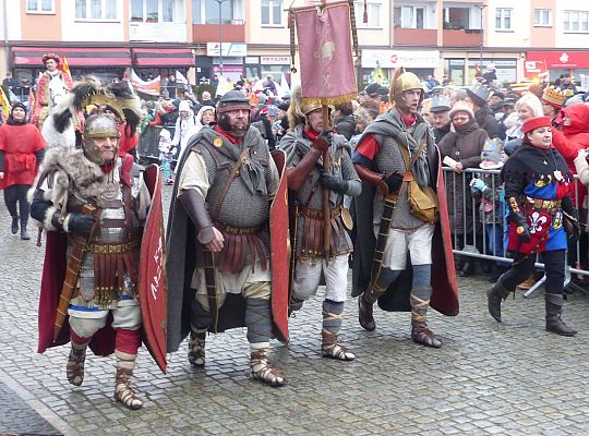 Orszak Trzech Króli dotarł do Lęborka 35065