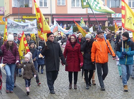 Orszak Trzech Króli dotarł do Lęborka 35066