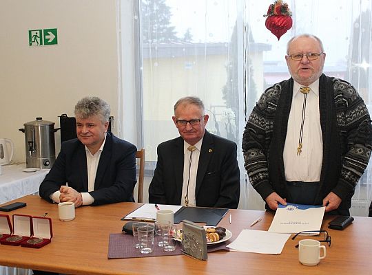 Wędkarze podsumowali rok. Medale Burmistrza 35125