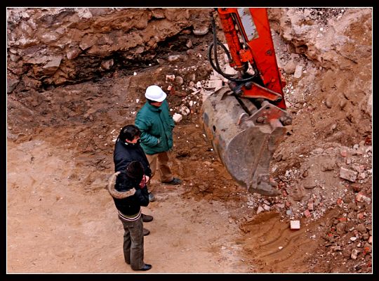 Odkryto fundamenty baszty 1132
