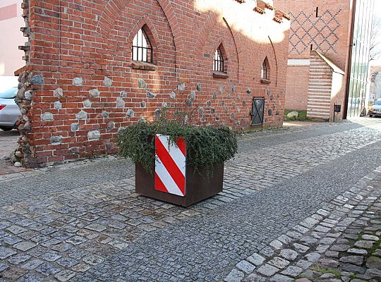 Udrożniony przejazd i parking przy szkole nr 3 35393