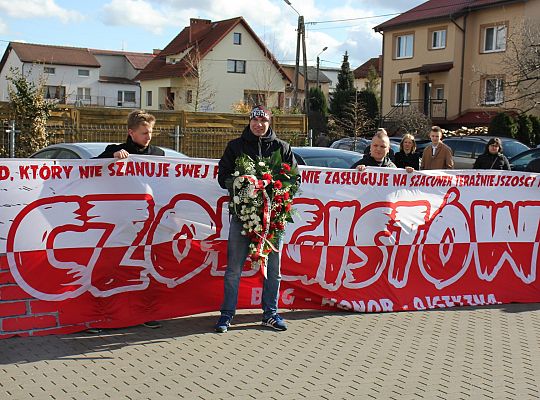 Pamięci „Żołnierzom Wyklętym” 35672