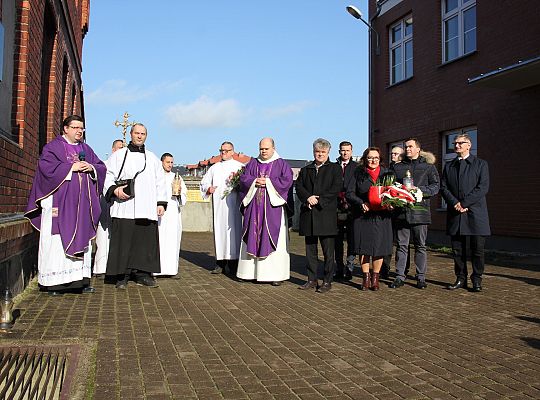 Pamięci tragicznych wydarzeń z 10 marca 1945 roku 35811