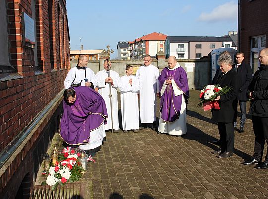 Pamięci tragicznych wydarzeń z 10 marca 1945 roku 35821