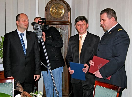 Miasto wsparło Powiat 1182