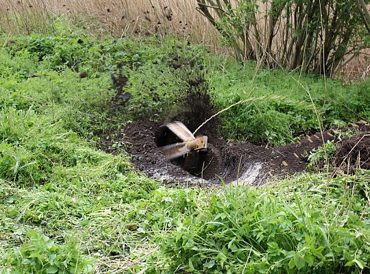 Wodociągowy przewiert sterowany pod rzeką Łebą 36079