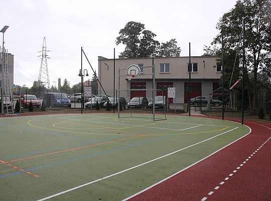 Nowe boisko prawie gotowe 36661