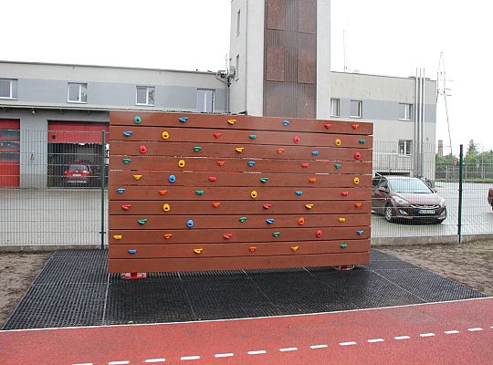 Nowe boisko prawie gotowe 36669