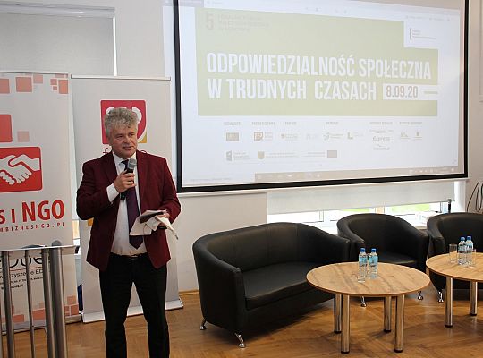 O odpowiedzialności biznesu w niepewnych czasach 36730