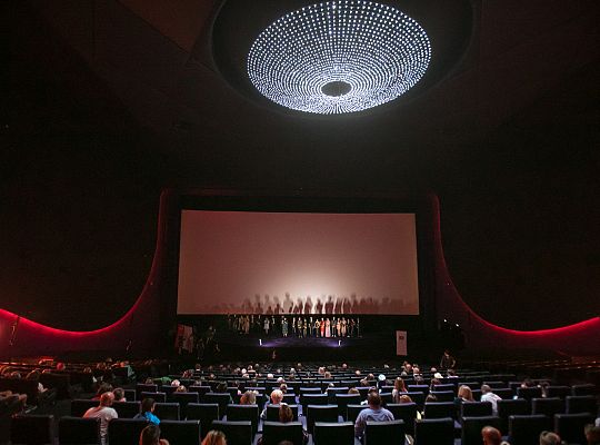 Premiera filmu „Nieletni inżynierowie” w 36775