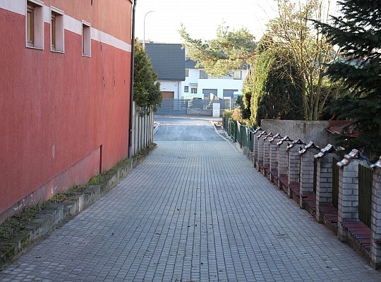 Ulica Witkacego z nowym asfaltem 37774