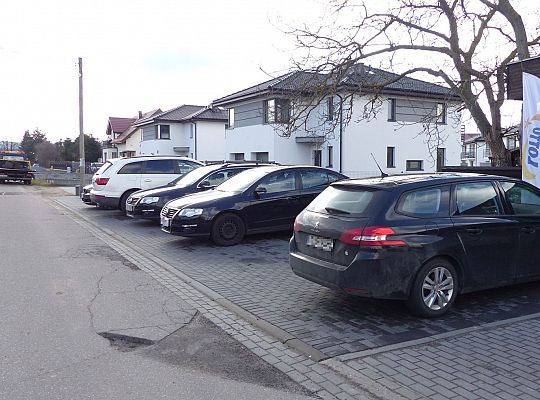 Nowy parking przy ulicy Harcerzy 38129