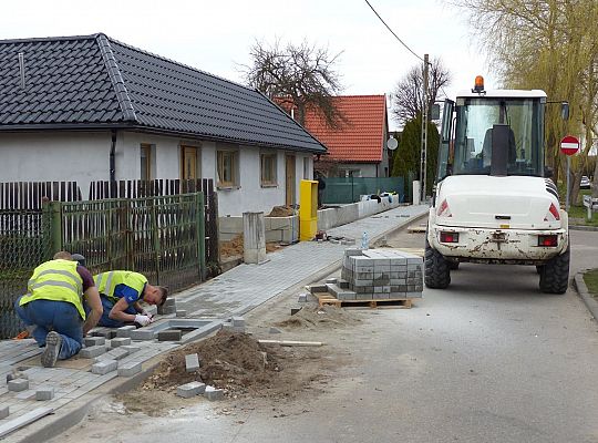 Nowy chodnik na Harcerzy coraz bliżej 38322