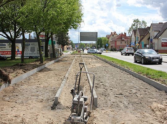 Przy Krzywoustego powstaje droga dla rowerów i 38536