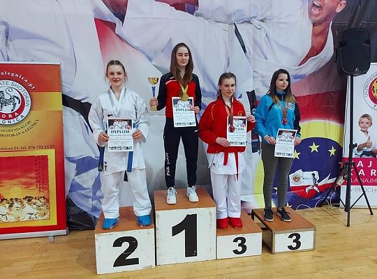 Shotokan Lębork z workiem medali w Legnicy 38574