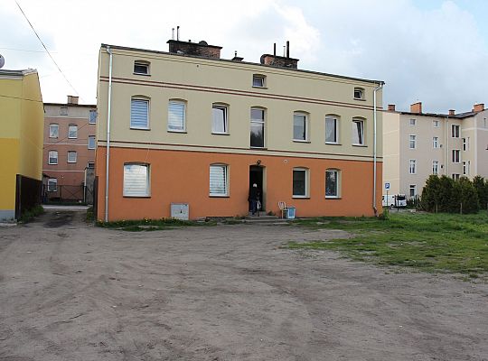Podwórko przy Malczewskiego 22-24 38605