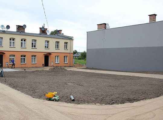 Na Malczewskiego powstaje podwórko integracyjne 38809