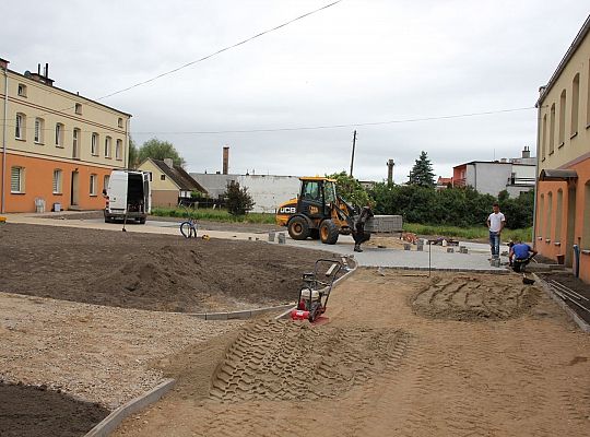 Na Malczewskiego powstaje podwórko integracyjne 38812