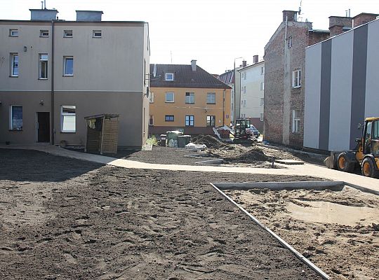 Podwórka integracyjne zmieniają „Lębork Nowy 38966