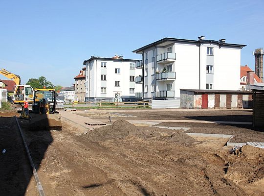 Podwórka integracyjne zmieniają „Lębork Nowy 38972