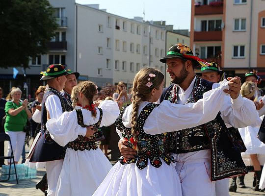 Międzynarodowe Spotkania z Folklorem „Muzyka 39100