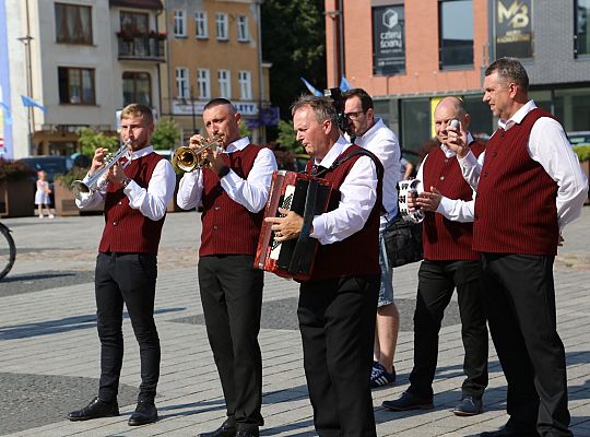 Międzynarodowe Spotkania z Folklorem „Muzyka 39105