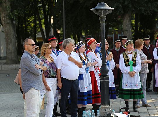 Międzynarodowe Spotkania z Folklorem „Muzyka 39120