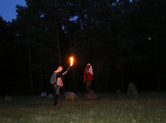 Spacerowali z duchami krzyżaków do trzech wież 39259