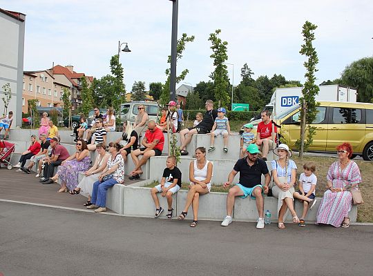 Radość w „Zakątku Kultury”. Letnie spektakle dla 39327